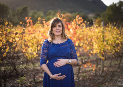 femme enceinte robe bleue montpellier